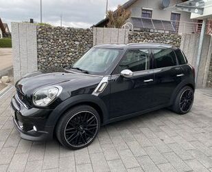 Tesla Cooper S Countryman 