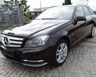 Mercedes-Benz 220 Gebrauchtwagen