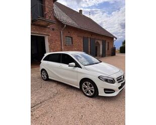 Mercedes-Benz B 180 Gebrauchtwagen
