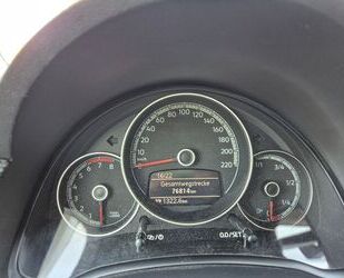 Mercedes-Benz up! 