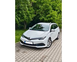 Toyota Auris Gebrauchtwagen