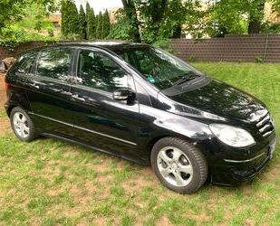 Mercedes-Benz B 200 Gebrauchtwagen