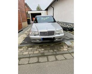 Mercedes-Benz C 180 Gebrauchtwagen