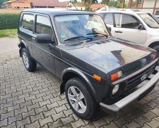 Lada Niva Gebrauchtwagen
