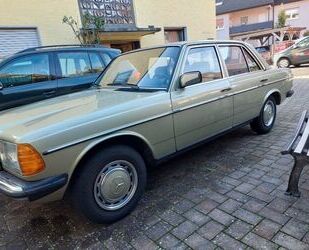Mercedes-Benz E 230 Gebrauchtwagen
