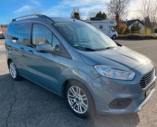 Ford Tourneo Courier Gebrauchtwagen
