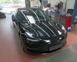 Tesla Model 3 Gebrauchtwagen
