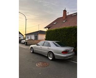 Mercedes-Benz E 320 Gebrauchtwagen