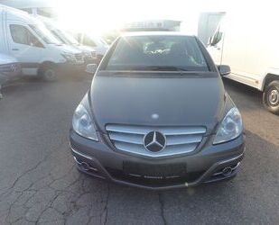 Mercedes-Benz B 180 Gebrauchtwagen