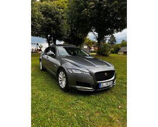 Jaguar XF Gebrauchtwagen