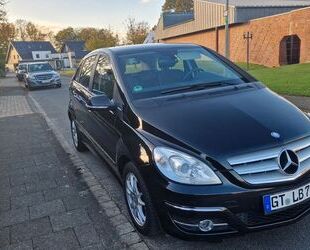 Mercedes-Benz B 180 Gebrauchtwagen