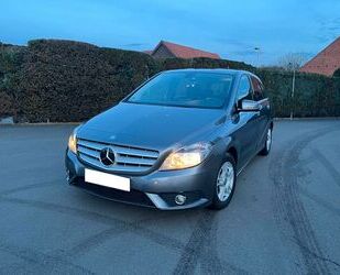 Mercedes-Benz B 180 Gebrauchtwagen