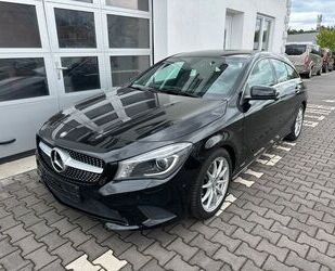 Mercedes-Benz CLA 180 Shooting Brake Gebrauchtwagen
