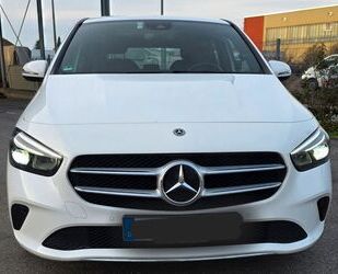 Mercedes-Benz B 220 Gebrauchtwagen