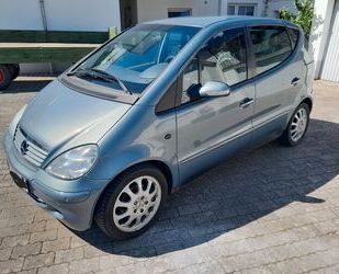 Mercedes-Benz A 190 Gebrauchtwagen