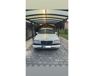 Mercedes-Benz C 180 Gebrauchtwagen