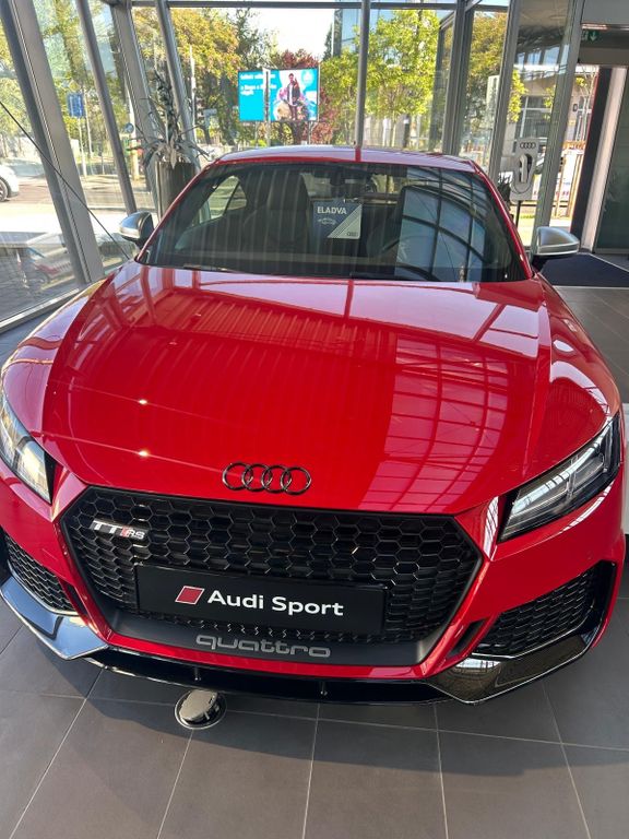TT RS