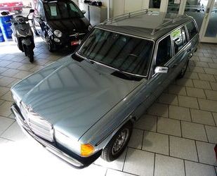 Mercedes-Benz 230 Gebrauchtwagen