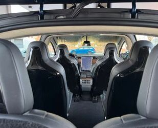 Tesla Model X Gebrauchtwagen