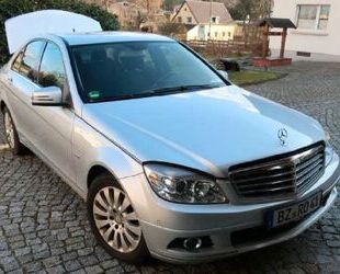 Nissan C 180 