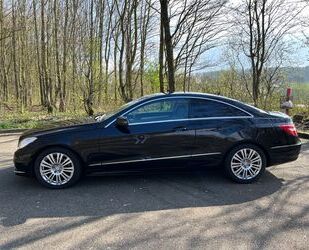 Mercedes-Benz 220 Gebrauchtwagen