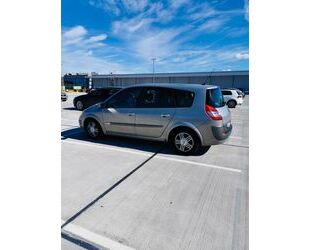 Renault Grand Scenic Gebrauchtwagen