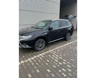 Mitsubishi Plug-in Hybrid Outlander Gebrauchtwagen