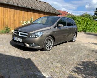 Mercedes-Benz B 180 Gebrauchtwagen