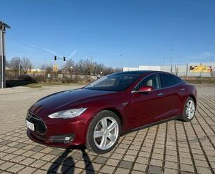 Tesla Model S Gebrauchtwagen