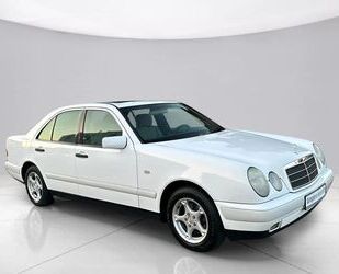 Mercedes-Benz E 200 Gebrauchtwagen