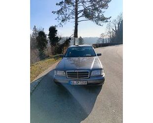 Mercedes-Benz C 180 Gebrauchtwagen