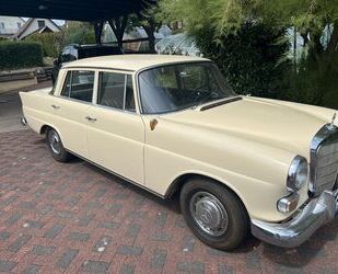 Mercedes-Benz 190 Gebrauchtwagen