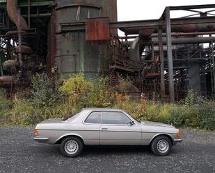 Mercedes-Benz 230 Gebrauchtwagen