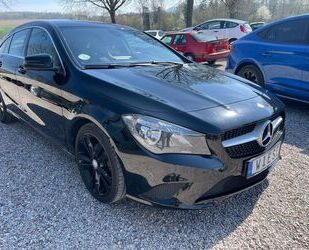 Mercedes-Benz CLA 200 Shooting Brake Gebrauchtwagen