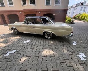 Mercedes-Benz 220 Gebrauchtwagen