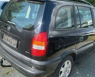 Opel Zafira Gebrauchtwagen