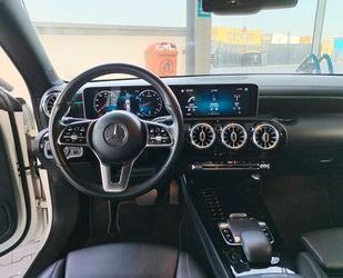 Mercedes-Benz CLA 180 Gebrauchtwagen