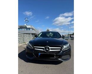 Mercedes-Benz 220 Gebrauchtwagen