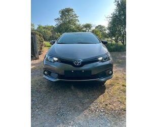 Toyota Auris Gebrauchtwagen