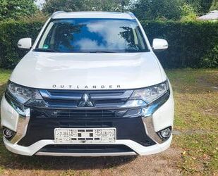 Mitsubishi Plug-in Hybrid Outlander Gebrauchtwagen