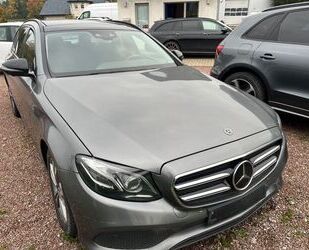 Mercedes-Benz E 220 Gebrauchtwagen