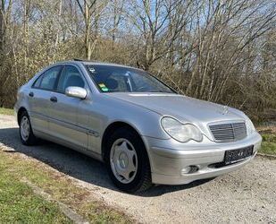 Mercedes-Benz C 180 Gebrauchtwagen