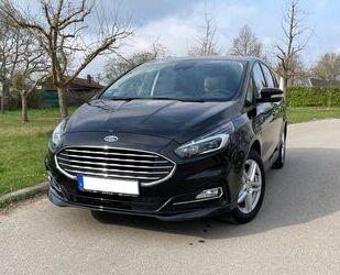 Ford S-Max Gebrauchtwagen
