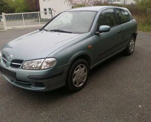 Nissan Almera Gebrauchtwagen
