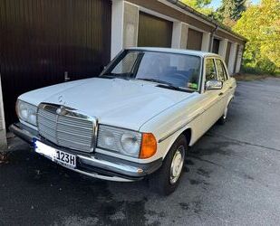 Mercedes-Benz 300 Gebrauchtwagen