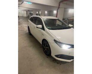 Toyota Auris Gebrauchtwagen