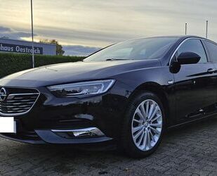 Mercedes-Benz Insignia 