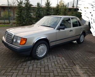 Mercedes-Benz 230 Gebrauchtwagen