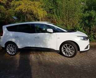 Renault Grand Scenic Gebrauchtwagen