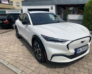 Ford Mustang Mach-E Gebrauchtwagen